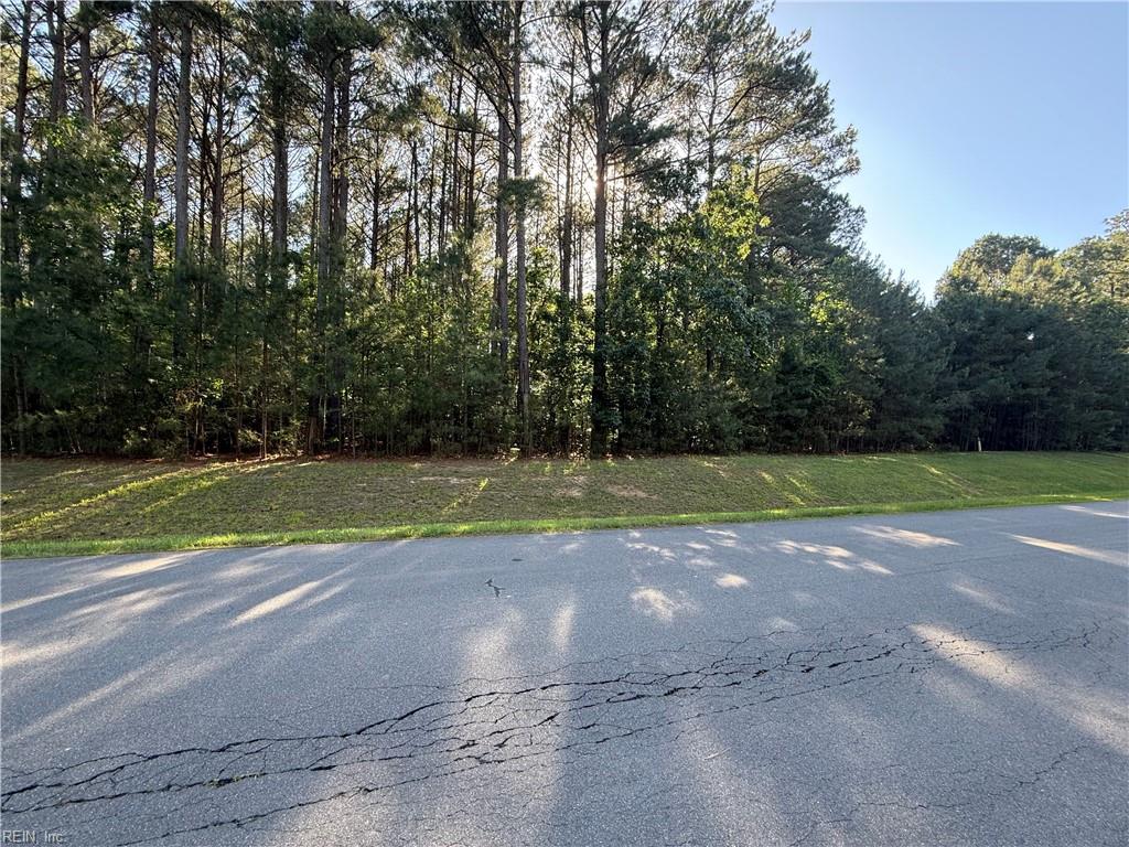 1220 Lawnes Neck DR