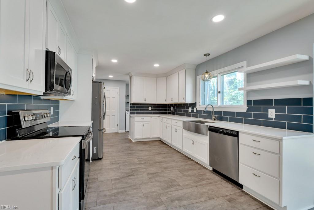 2944 Replica LN
