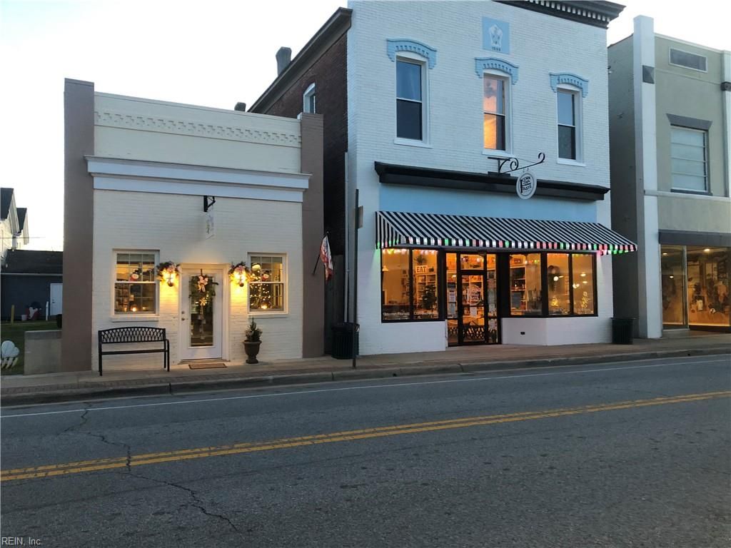 Photo of 206 N Main Street, Franklin, VA 23851 (MLS # 10633874)