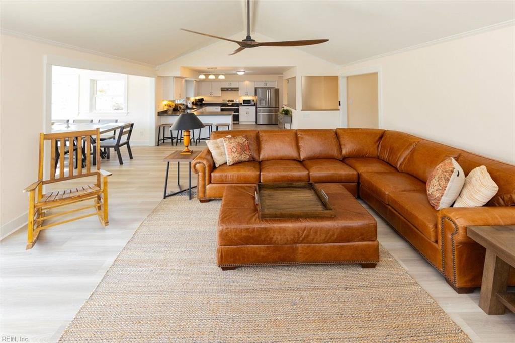 2269 Widgeon LN