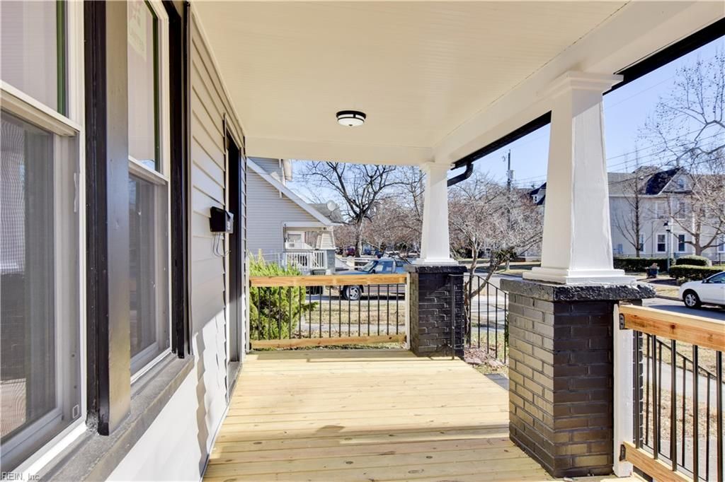 Photo of 434 W 34th Street, Norfolk, VA 23508 (MLS # 10623918)