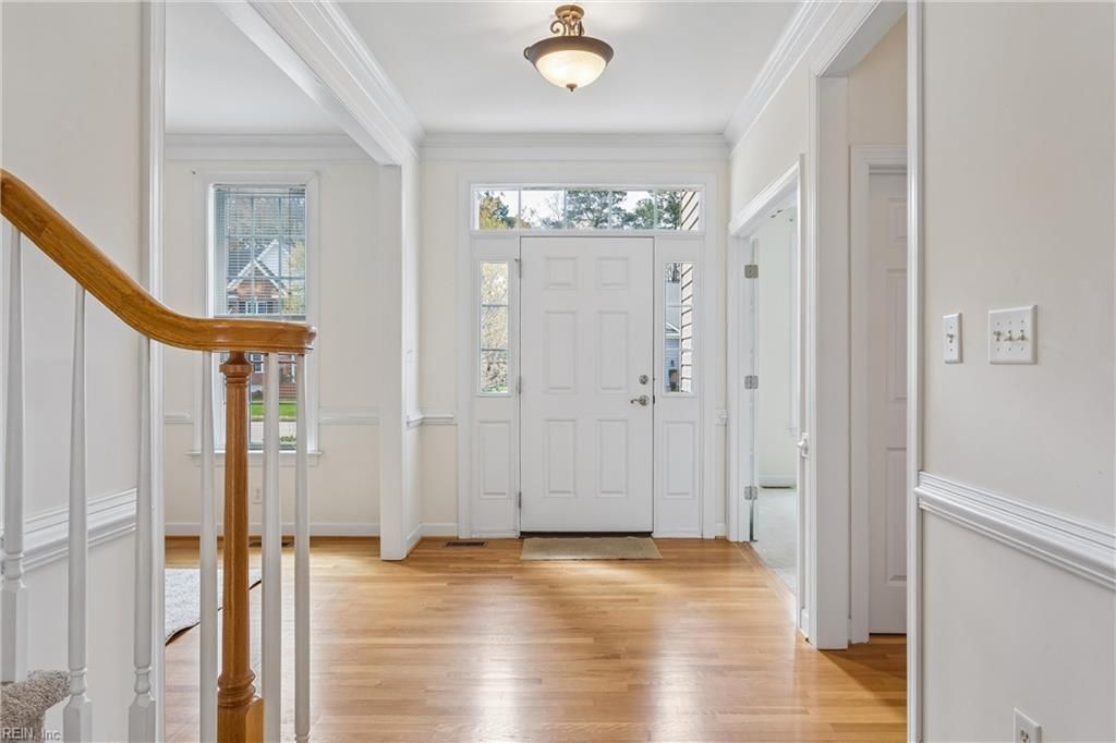 Photo of 208 Tabb Lane, Yorktown, VA 23693 (MLS # 10626059)