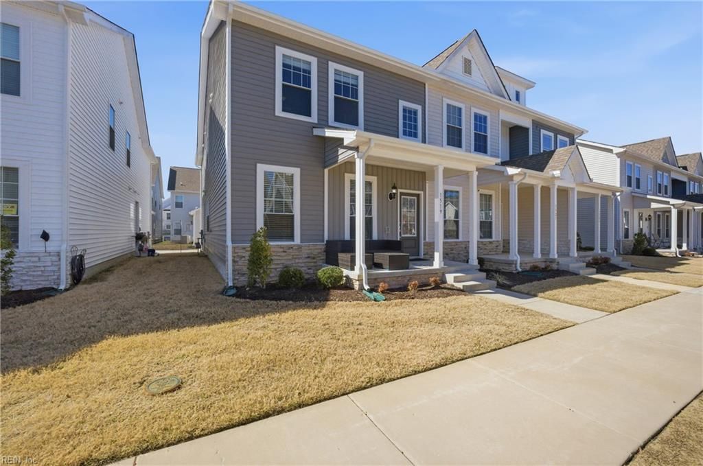 Photo of 1519 Auckland Court, Newport News, VA 23608 (MLS # 10639662)