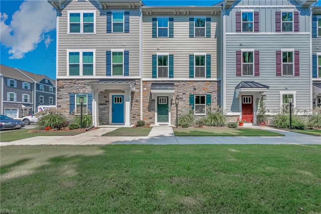 View Chesapeake, VA 23323 townhome