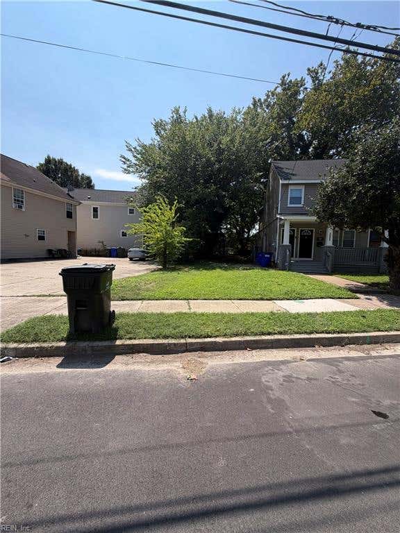 Photo of 1523 Cary Avenue, Norfolk, VA 23504 (MLS # 10650637)