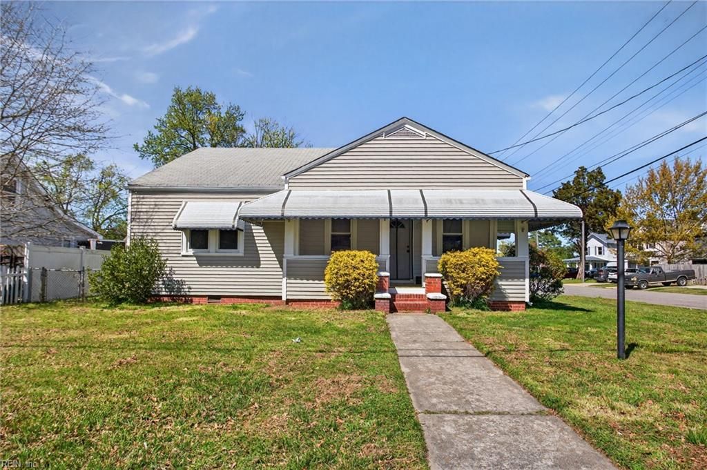 Photo of 3900 Clifford Street, Portsmouth, VA 23707 (MLS # 10627379)