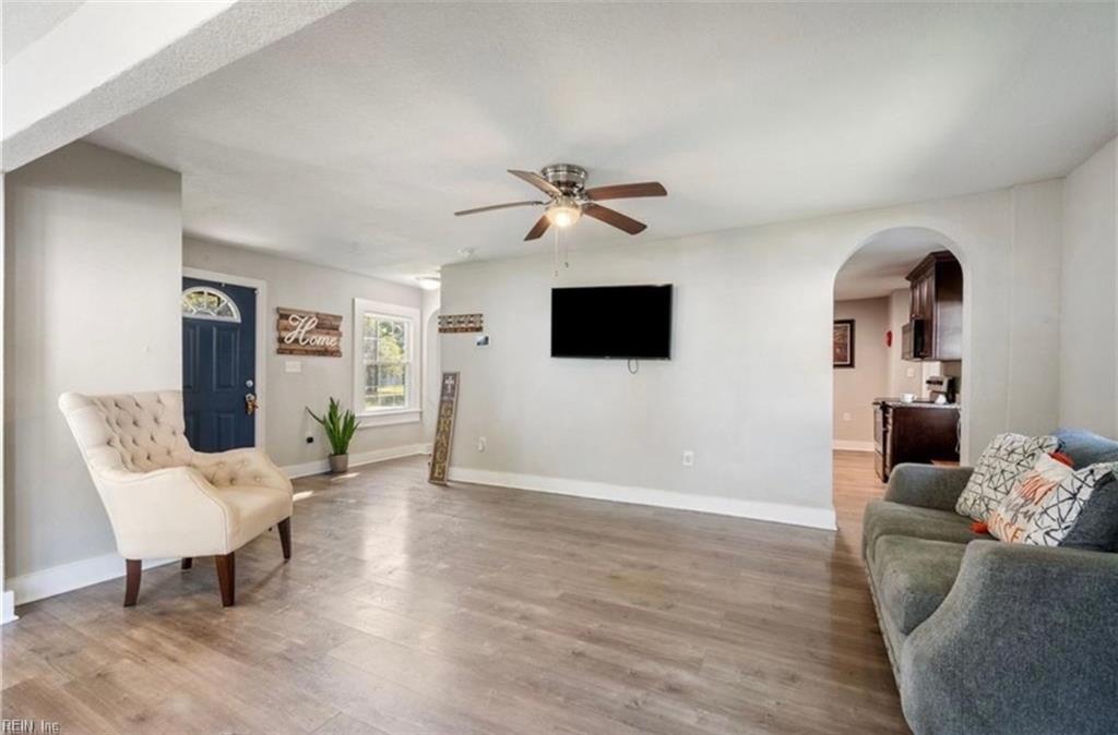 Photo of 28 Afton Parkway, Portsmouth, VA 23702 (MLS # 10658318)