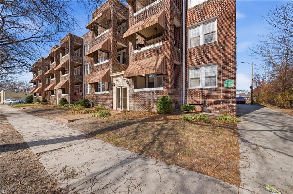 Photo of 742 Washington Park Park #C1, Norfolk, VA 23517 (MLS # 10623748)