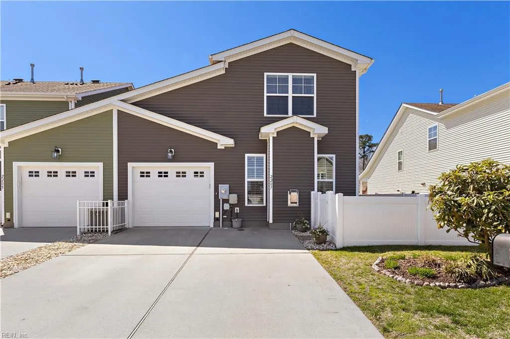 Virginia Beach, Virginia 23456, United States, 4 Bedrooms Bedrooms, ,3 BathroomsBathrooms,Residential,Active,96111