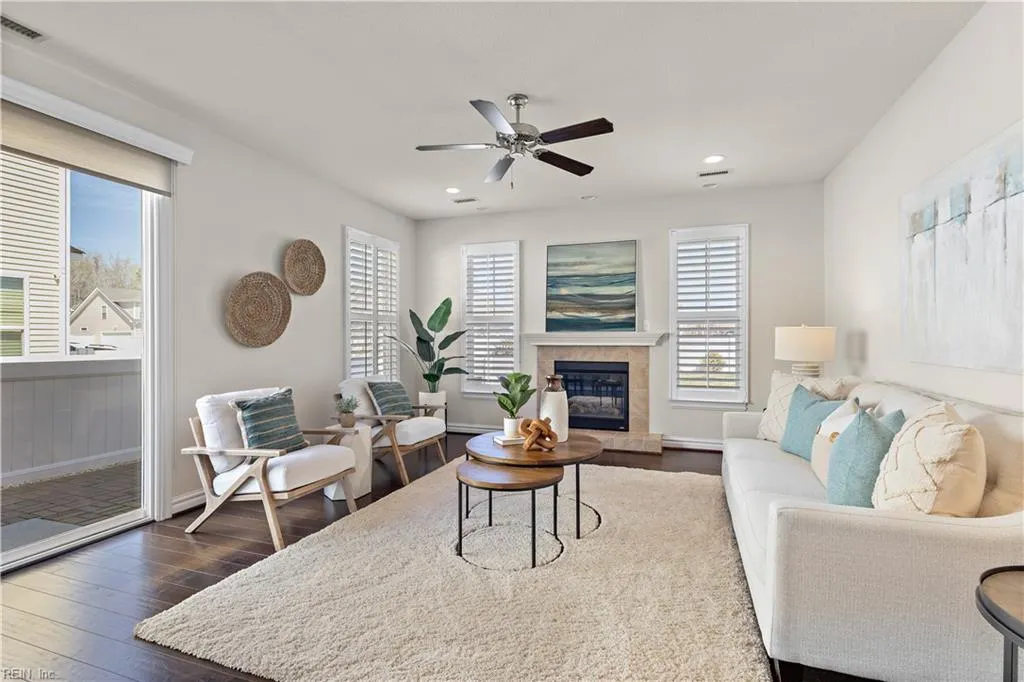 Virginia Beach, Virginia 23456, United States, 4 Bedrooms Bedrooms, ,3 BathroomsBathrooms,Residential,Active,96111