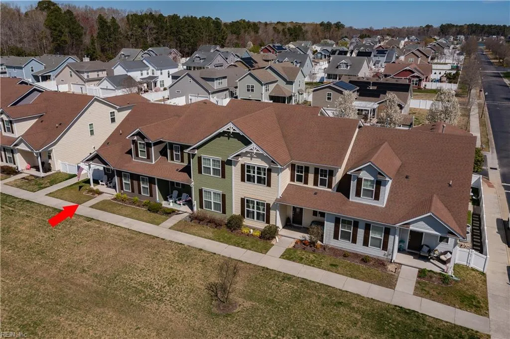 Virginia Beach, Virginia 23456, United States, 4 Bedrooms Bedrooms, ,3 BathroomsBathrooms,Residential,Active,96111