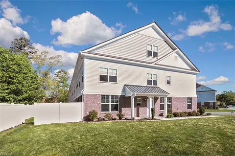 444 Charleston Street, Chesapeake, VA 23322 - #: 10578188