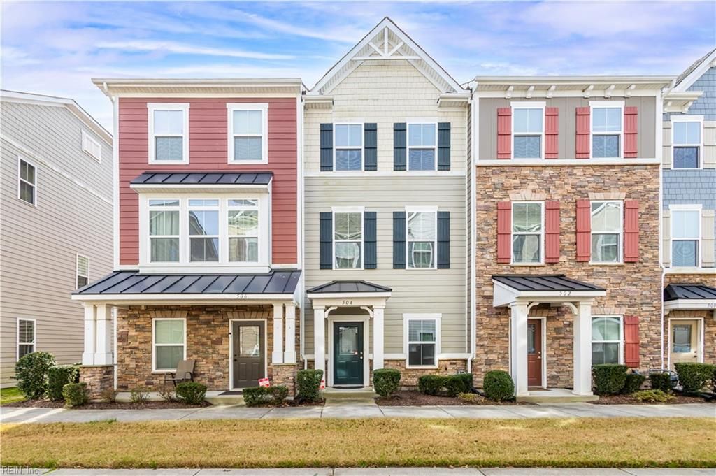 Photo of 504 Sloane Street, Chesapeake, VA 23324 (MLS # 10615473)