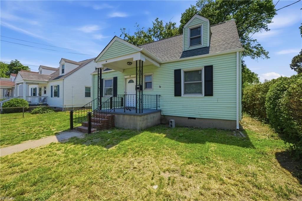 Photo of 19 Gibson Road, Hampton, VA 23669 (MLS # 10635763)