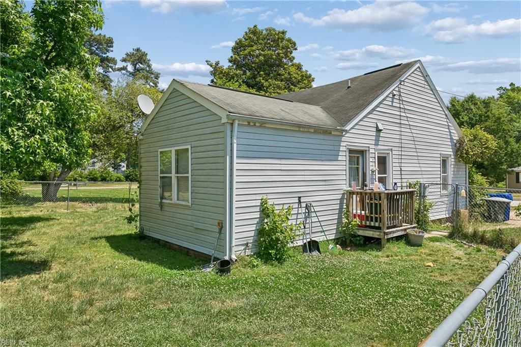 Photo of 483 Richneck Road, Newport News, VA 23608 (MLS # 10635753)