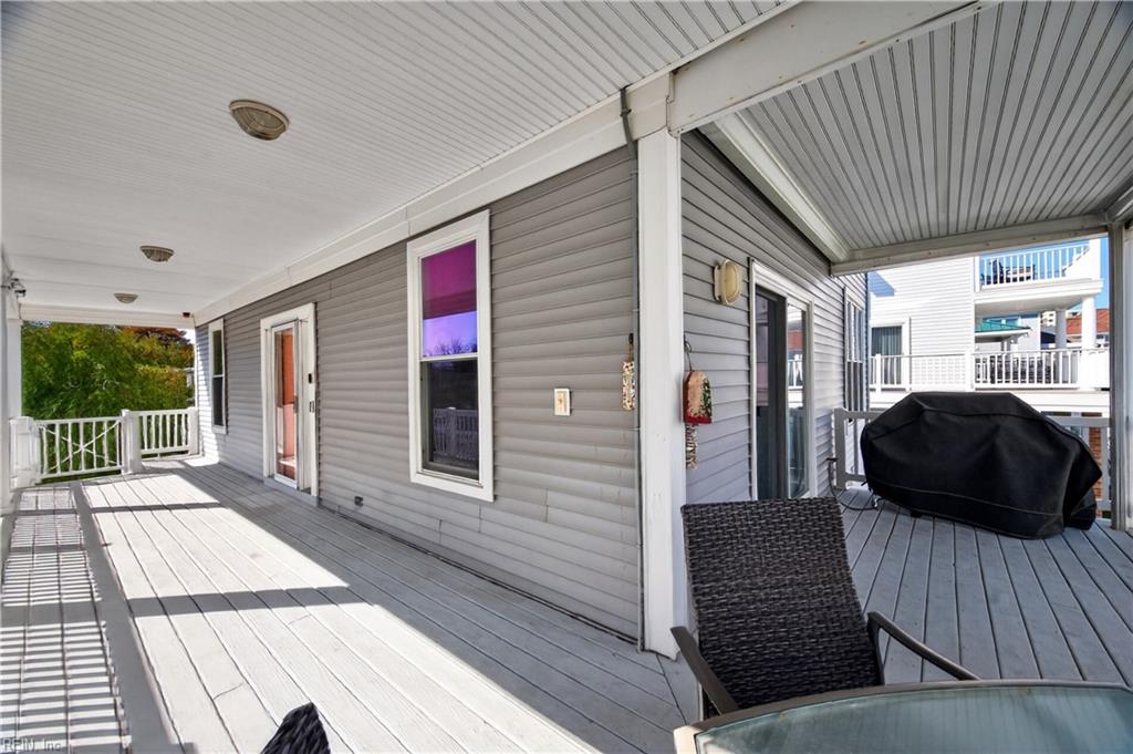 Photo of 414 Pinewell Drive, Norfolk, VA 23503 (MLS # 10658050)