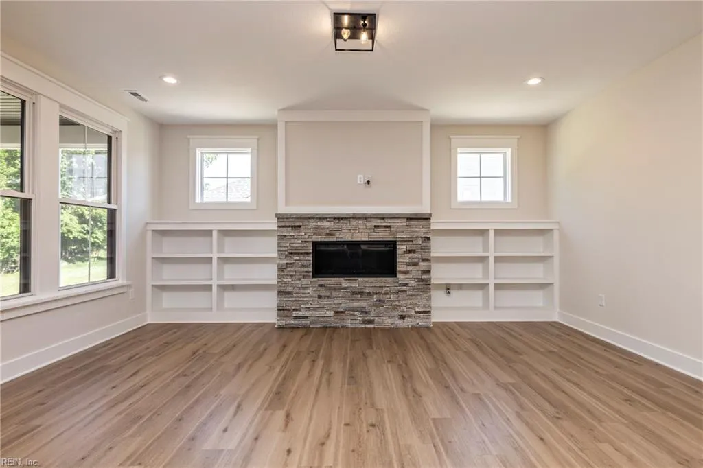 Suffolk, Virginia 23436, United States, 4 Bedrooms Bedrooms, ,4 BathroomsBathrooms,Residential,Active,134708