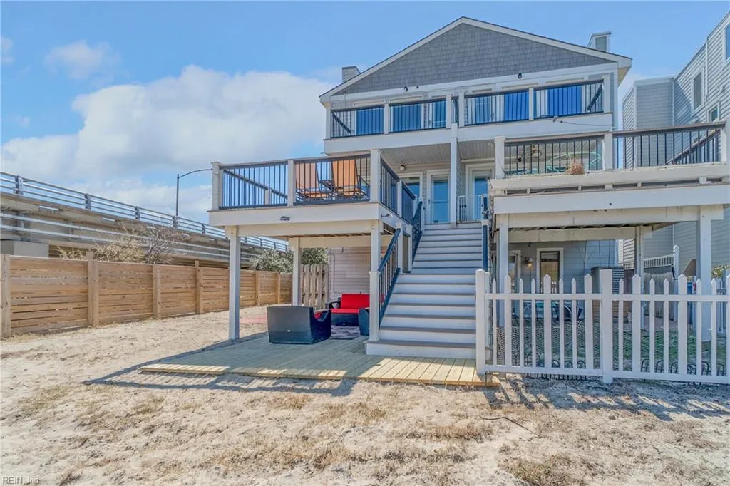 Virginia Beach, Virginia 23455, United States, 3 Bedrooms Bedrooms, ,4 BathroomsBathrooms,Residential,Active,97739