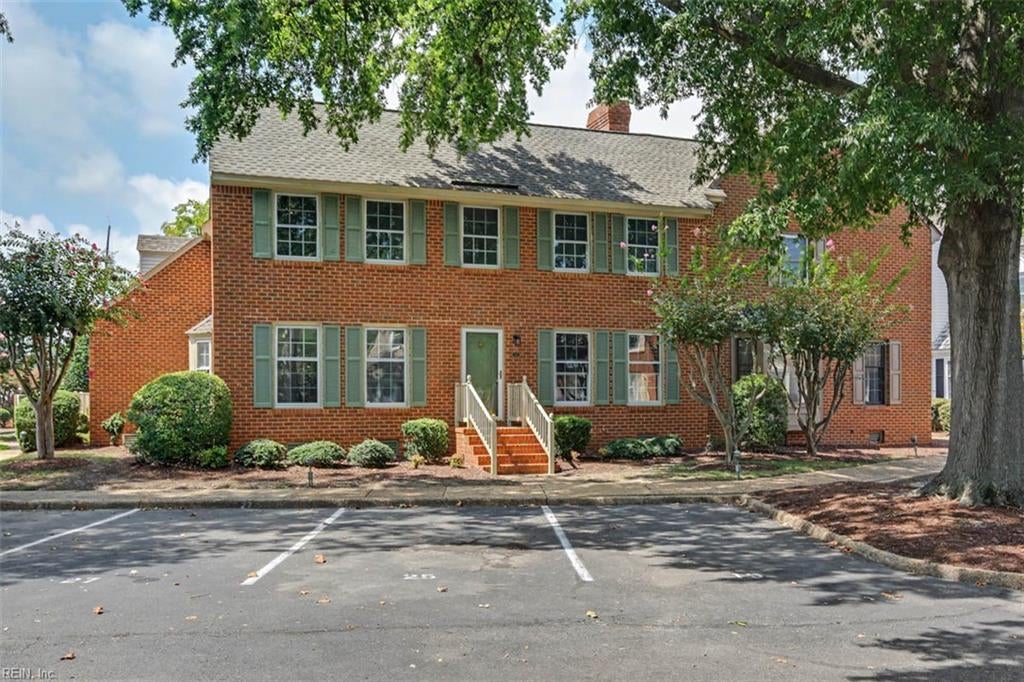 Photo of 19 Capps Qtrs #1, Hampton, VA 23669 (MLS # 10652241)