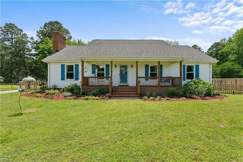 Photo of 5786 Booker Lane, Gloucester, VA 23061 (MLS # 10634791)