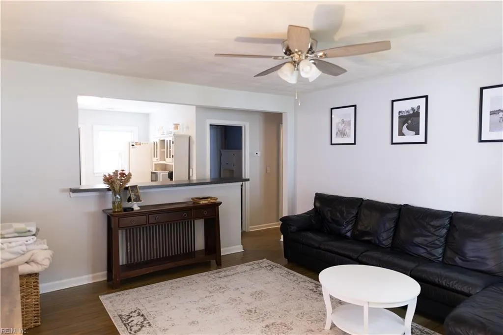 Virginia Beach, Virginia 23454, United States, 2 Bedrooms Bedrooms, ,1 BathroomBathrooms,Residential,Active,239777