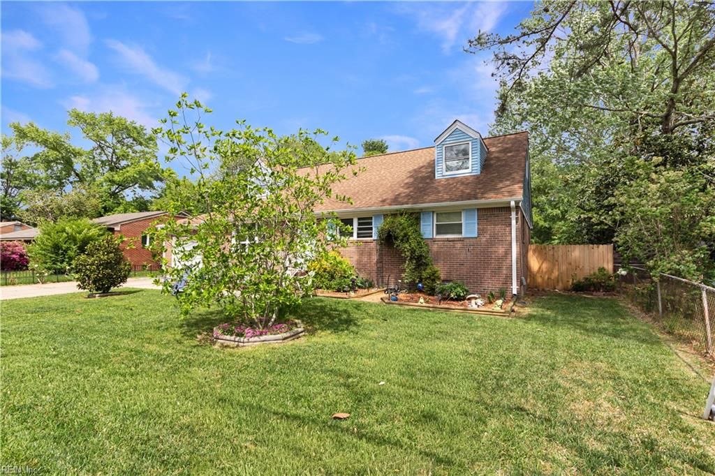 Photo of 606 Beech Drive, Newport News, VA 23601 (MLS # 10630797)