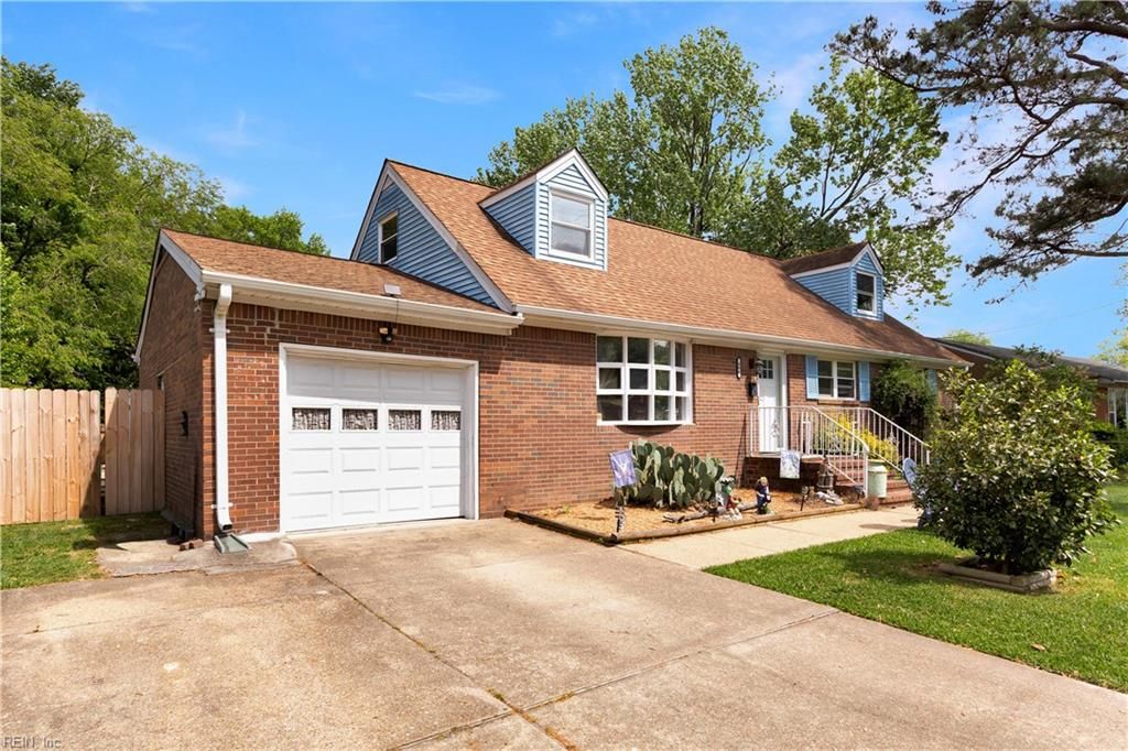 Photo of 606 Beech Drive, Newport News, VA 23601 (MLS # 10630797)