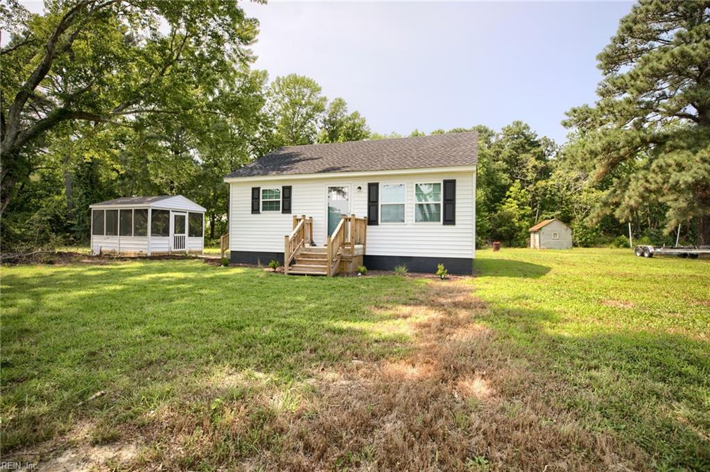 1949 Greys Point Road, Topping, VA, 23169