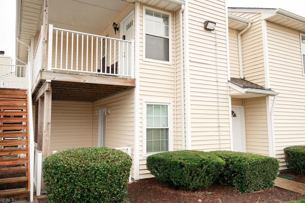 Photo of 613 Pylon Court, Virginia Beach, VA 23462 (MLS # 10616851)