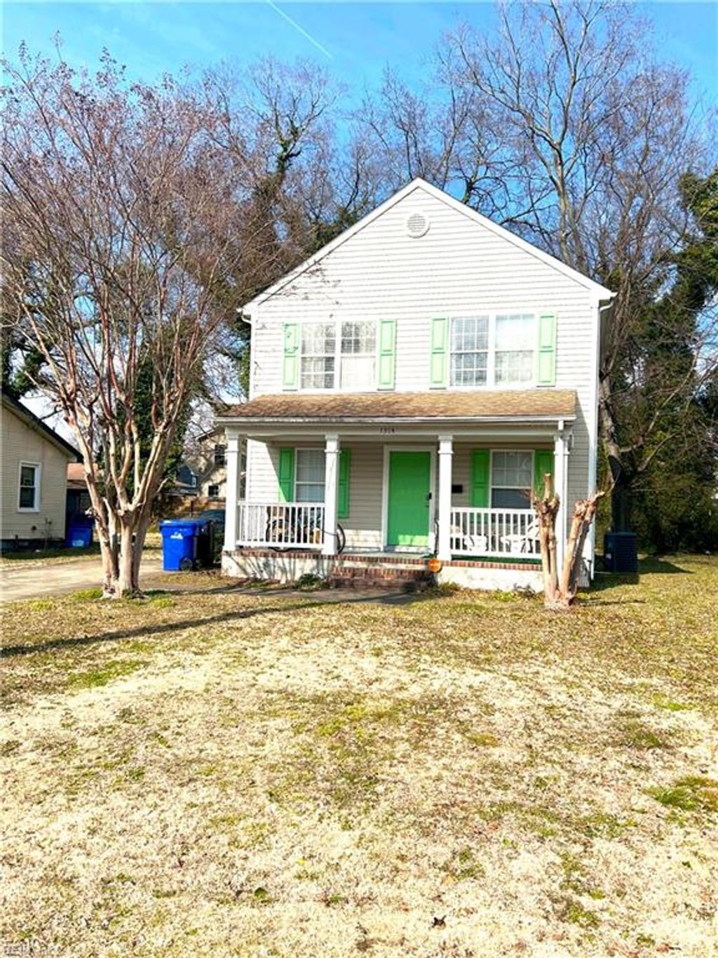 Photo of 1314 Summit Avenue, Portsmouth, VA 23704 (MLS # 10623200)