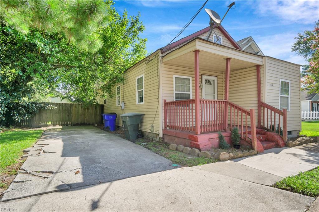 Photo of 1530 Manson Street, Norfolk, VA 23523 (MLS # 10648370)