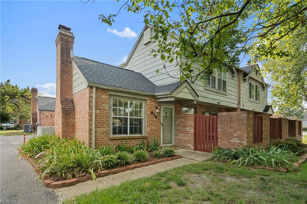 Photo of 836 Gadwall Court, Virginia Beach, VA 23462 (MLS # 10648681)