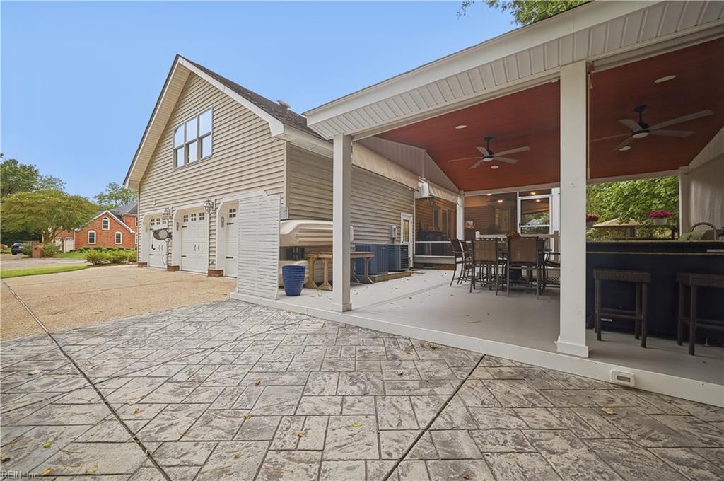 Photo of 708 Pebble Quay, Chesapeake, VA 23320 (MLS # 10655182)