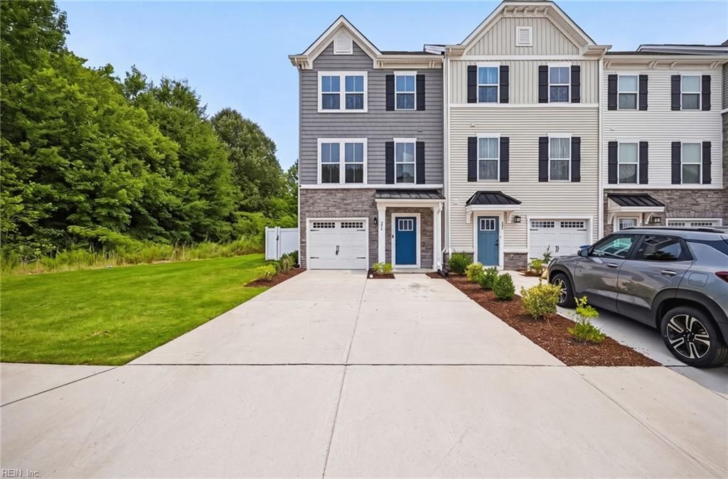 Photo of 284 Tern Avenue, Portsmouth, VA 23701 (MLS # 10644457)