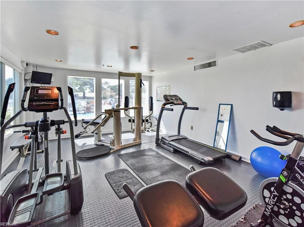 Photo of 3665 Sandpiper Road #236, Virginia Beach, VA 23456 (MLS # 10612908)