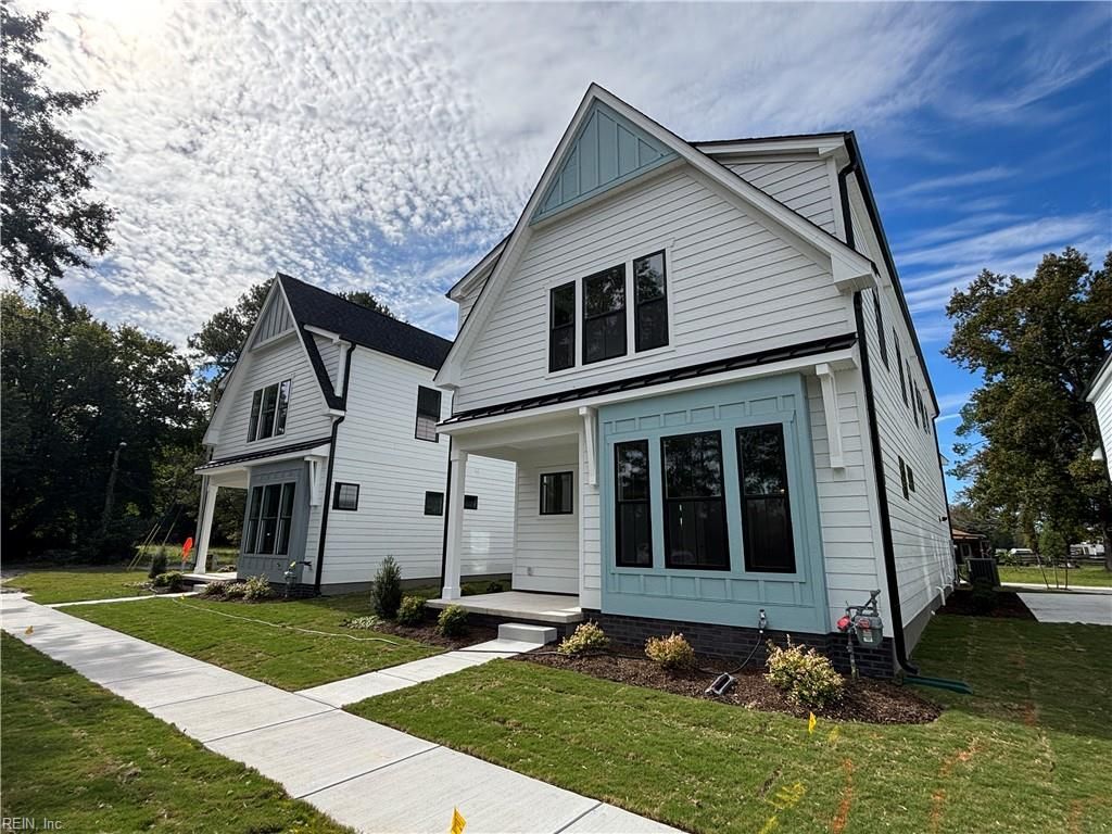 Photo of 201 Hodges Rd Rd, Chesapeake, VA 23322 (MLS # 10618226)