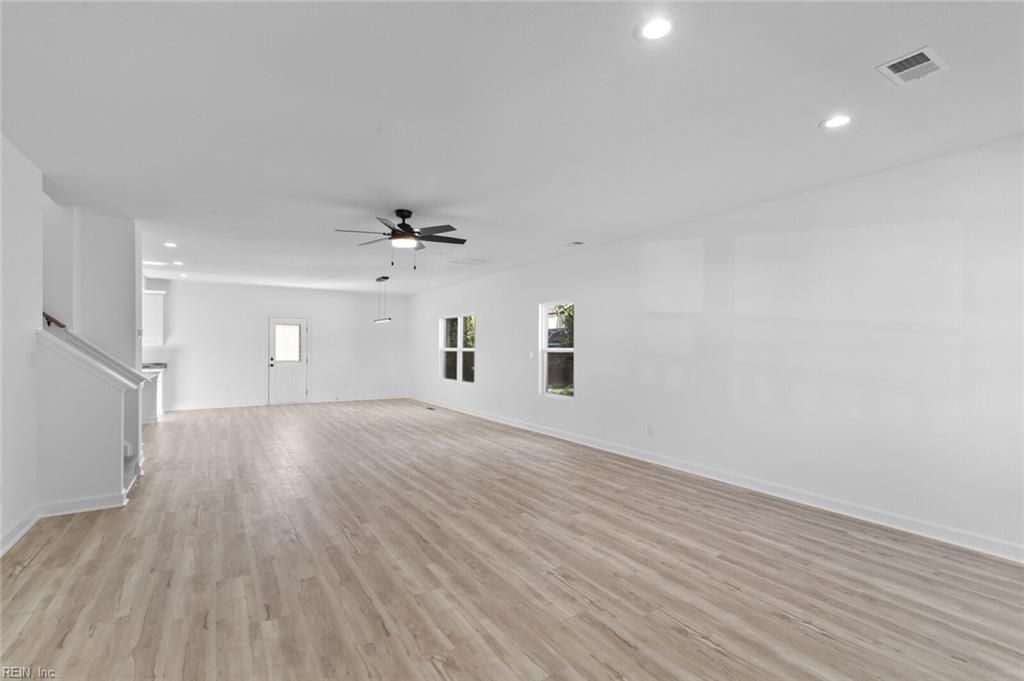 Photo of 2590 Waverly Way WAY, Norfolk, VA 23504 (MLS # 10633134)