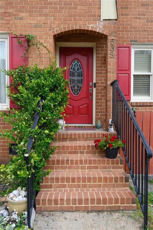 Photo of 538 Mulligan Drive, Virginia Beach, VA 23462 (MLS # 10647600)