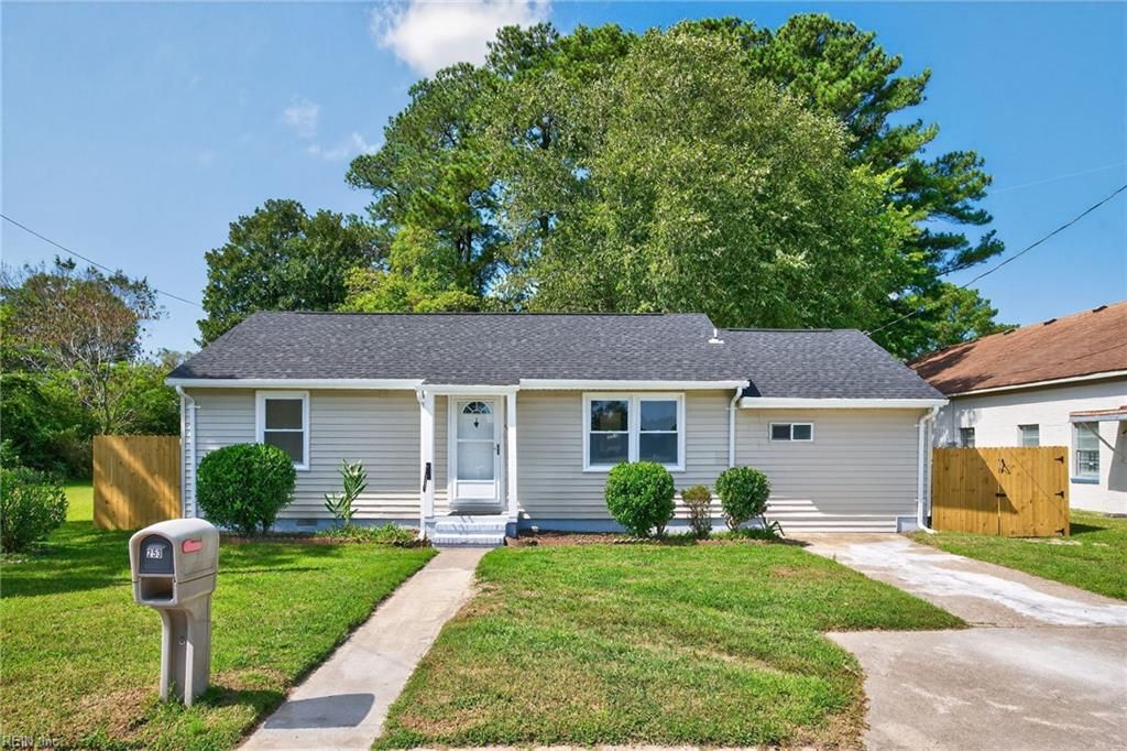 Photo of 253 N Oceana Boulevard, Virginia Beach, VA 23454 (MLS # 10613599)