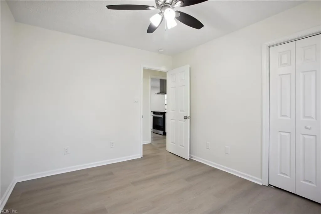 Hampton, Virginia 23666, United States, 3 Bedrooms Bedrooms, ,2 BathroomsBathrooms,Residential,Active,17342