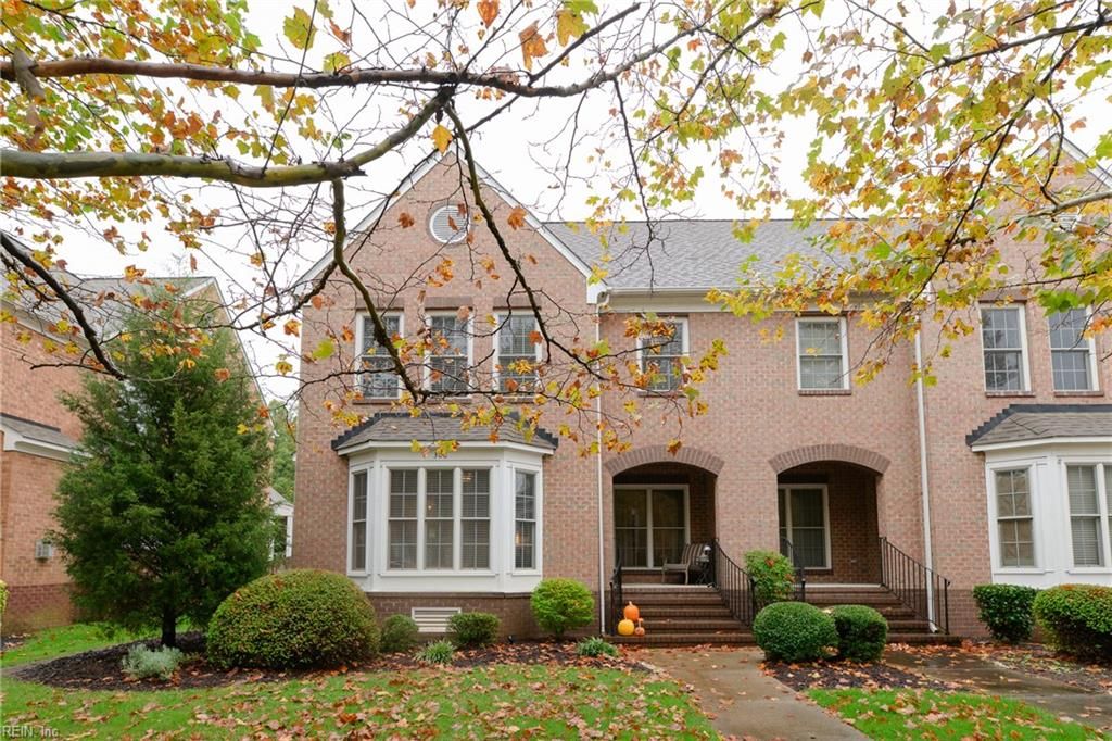 Photo of 308 Walt Whitman Avenue, Newport News, VA 23606 (MLS # 10608304)