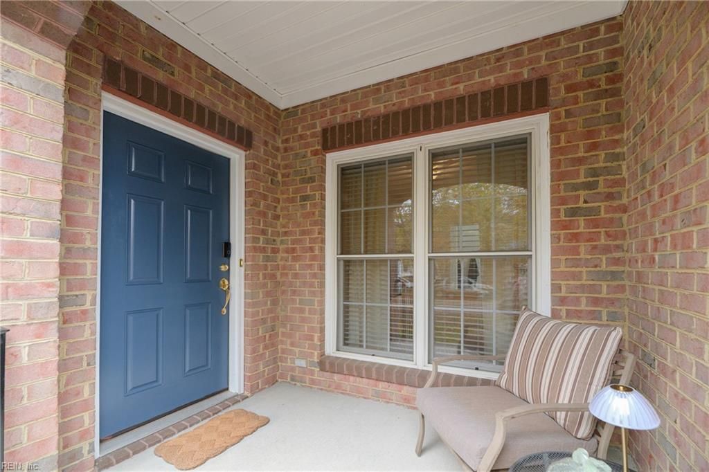 Photo of 308 Walt Whitman Avenue, Newport News, VA 23606 (MLS # 10608304)