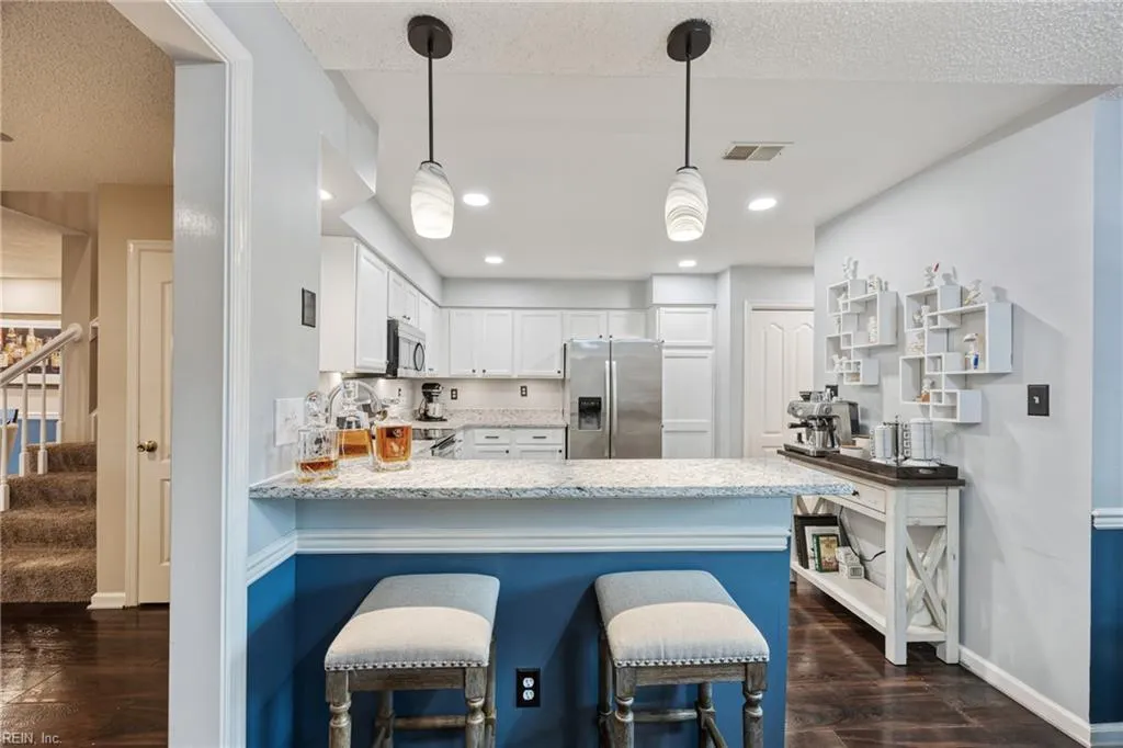 Chesapeake, Virginia 23320, United States, 3 Bedrooms Bedrooms, ,3 BathroomsBathrooms,Residential,Active,237709