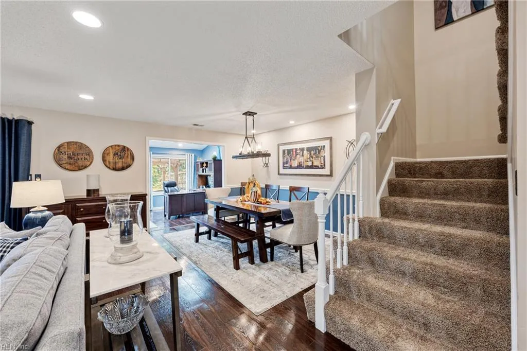 Chesapeake, Virginia 23320, United States, 3 Bedrooms Bedrooms, ,3 BathroomsBathrooms,Residential,Active,237709