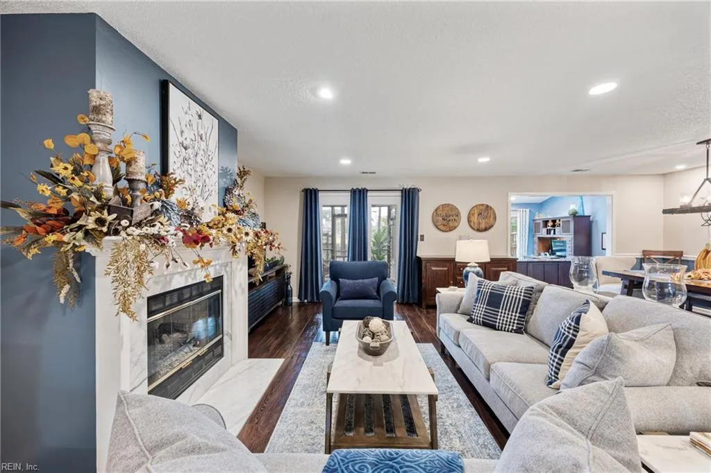 Chesapeake, Virginia 23320, United States, 3 Bedrooms Bedrooms, ,3 BathroomsBathrooms,Residential,Active,237709