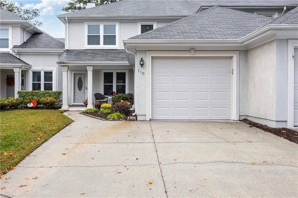 Chesapeake, Virginia 23320, United States, 3 Bedrooms Bedrooms, ,3 BathroomsBathrooms,Residential,Active,237709