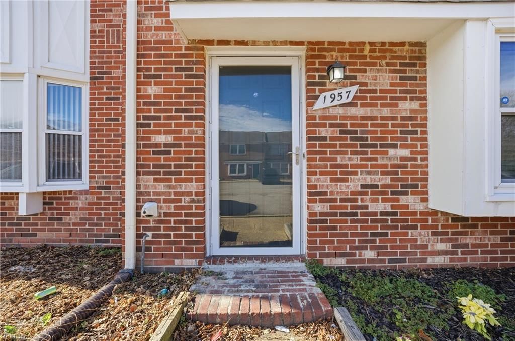 Photo of 1957 Darnell Drive, Virginia Beach, VA 23455 (MLS # 10627486)