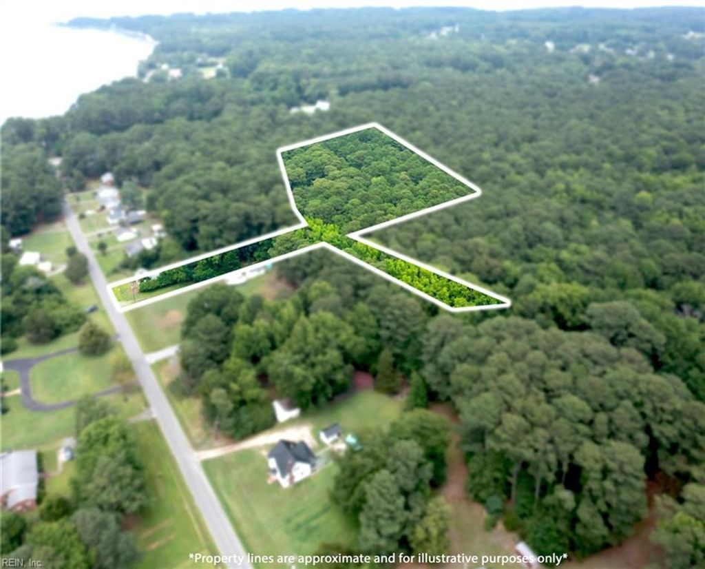 Photo of 143 Callis Wharf Road, Grimstead, VA 23064 (MLS # 10643539)