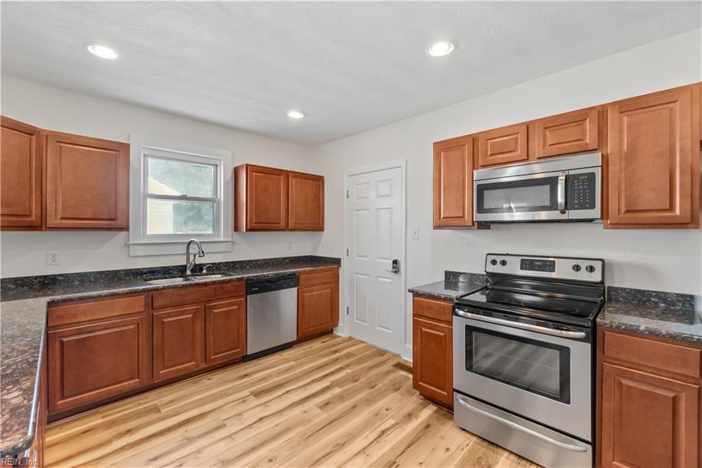 Photo of 309 Sandpiper Drive, Portsmouth, VA 23704 (MLS # 10656852)