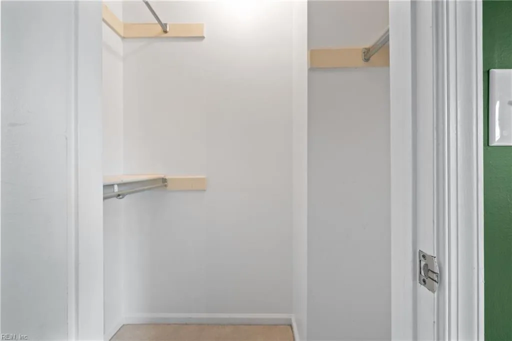 Virginia Beach, Virginia 23462, United States, 2 Bedrooms Bedrooms, ,3 BathroomsBathrooms,Residential,Pending,9254